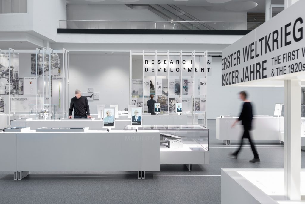 科技企業(yè)展廳設(shè)計