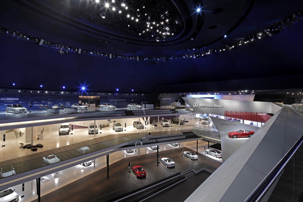 奔馳展廳設(shè)計 奔馳展廳設(shè)計