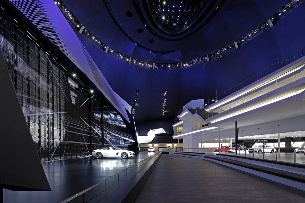 奔馳展廳設(shè)計 奔馳展廳設(shè)計