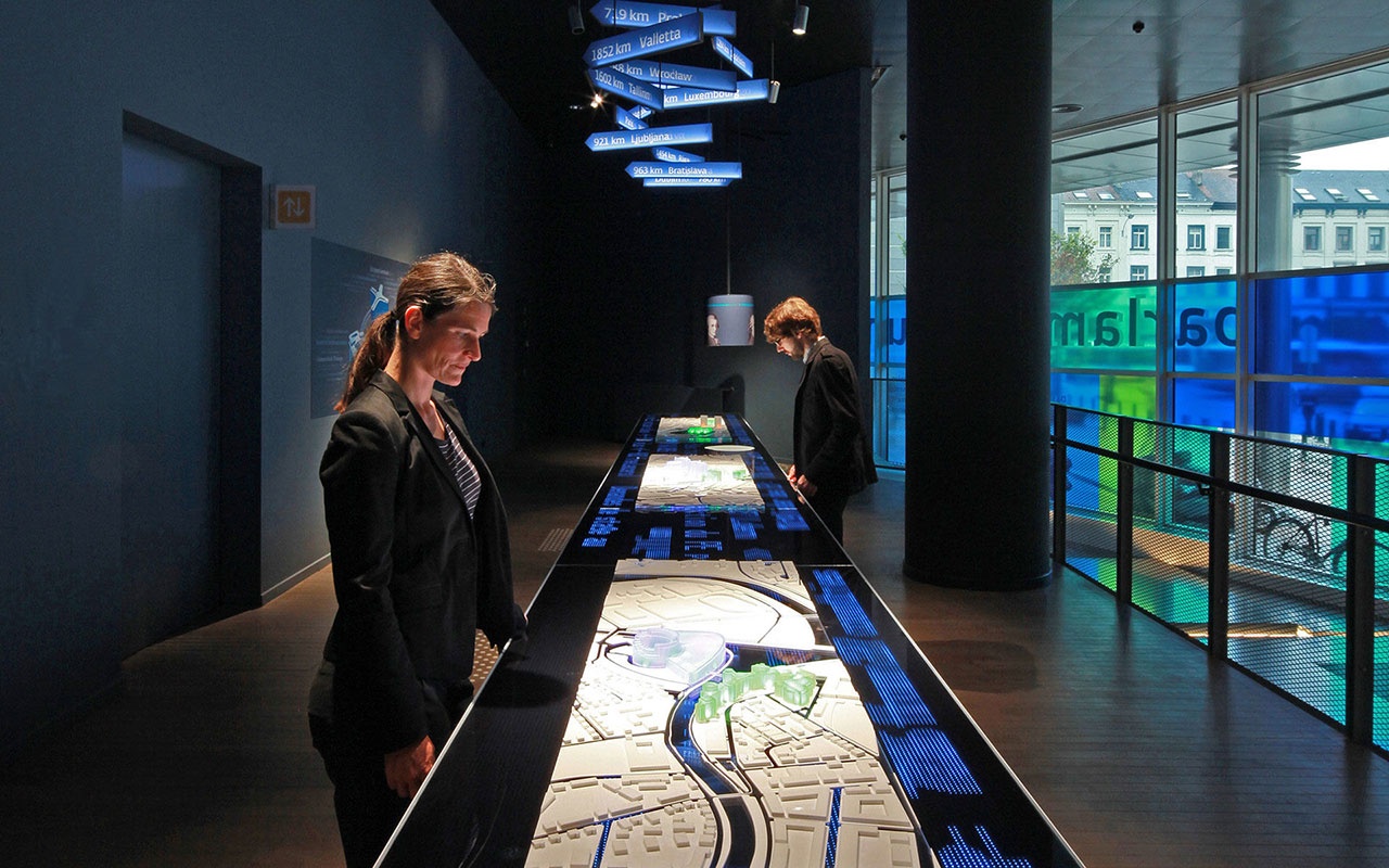 品牌展廳設(shè)計(jì) 品牌展廳設(shè)計(jì)